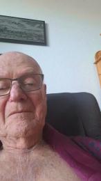 hase581 webcam model stream image