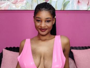 LaraVelvet webcam model stream image