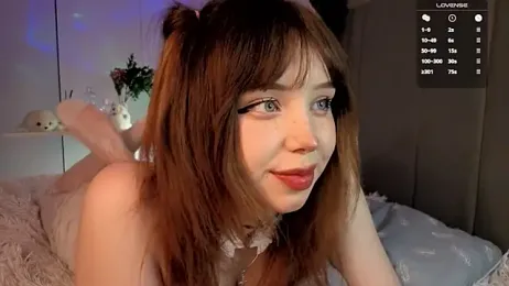 yumi_charm webcam model stream image