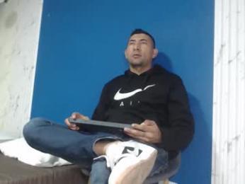 morganandmegan webcam model stream image