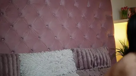 MaiaMini webcam stripchat model stream image