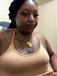 Egyptian_reign webcam model stream image