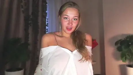 Milk_Bunny webcam model stream image