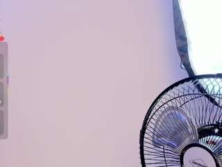 aliceesmithh webcam model stream image