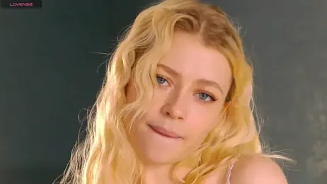 Mozaly webcam model stream image