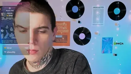 drew_soft_ webcam model stream image