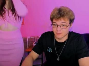 lucas_long_ webcam model stream image