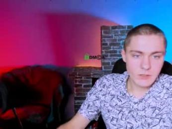 lucas_long_ webcam model stream image