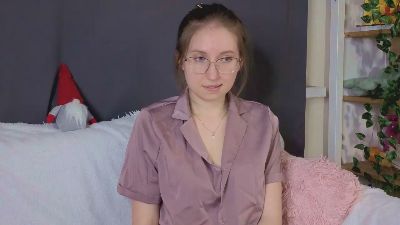 LeighannViereck webcam model stream image