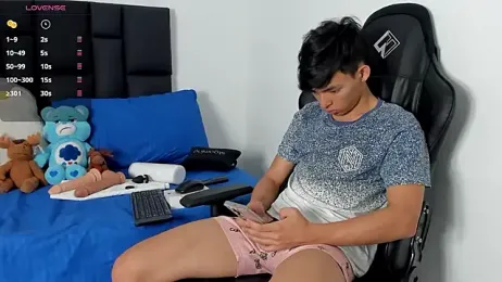 Tonny_twink_ webcam model stream image