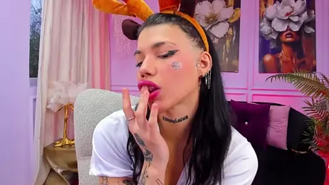 YasminWild webcam model stream image