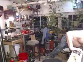 seattlemanwhore webcam model stream image