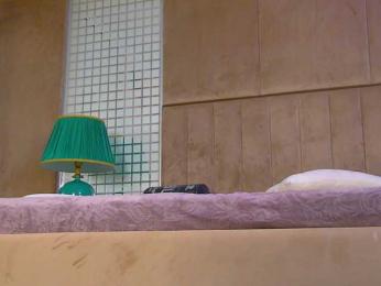 MiaAddison webcam bongacams model stream image