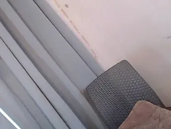 spicyhugecock webcam model stream image