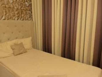 gorgeous_dark_luna webcam model stream image