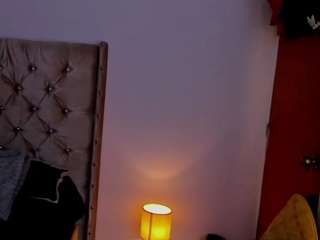 andrew-wolf webcam model stream image