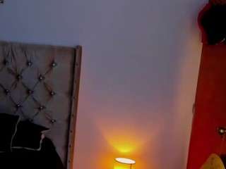 andrew-wolf webcam model stream image