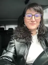 ZhenjaPoledance webcam model stream image