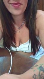 hotcurvi1 webcam cam4 model stream image