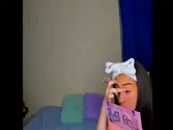 astredad2025 webcam model stream image