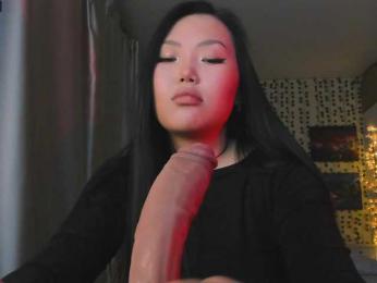 yvetteop webcam model stream image