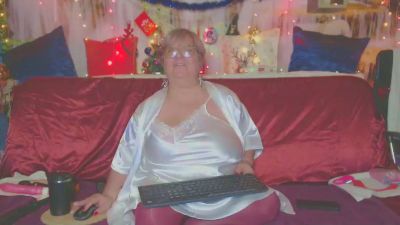 QueenPammy webcam model stream image