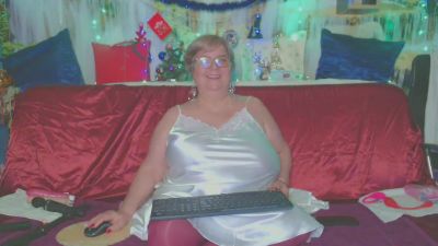 QueenPammy webcam model stream image