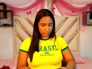 Reachel Campell webcam flirt4free model stream image