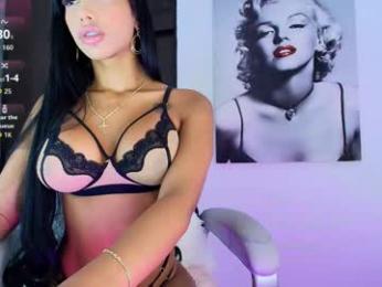 carolyne_sweet webcam chaturbate model stream image