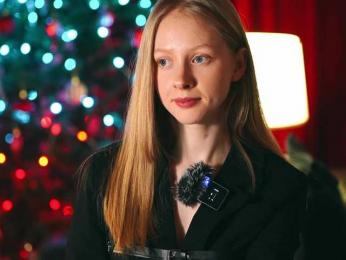 MiaVebes webcam model stream image