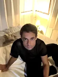 fox_2023 webcam model stream image