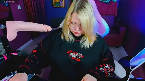 Yoki_Shizuko webcam stripchat model stream image