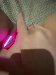 anonimgirl18old webcam model stream image