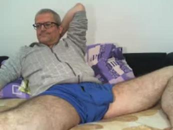 eyes12 webcam model stream image