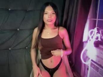 ur_new_obsession webcam model stream image