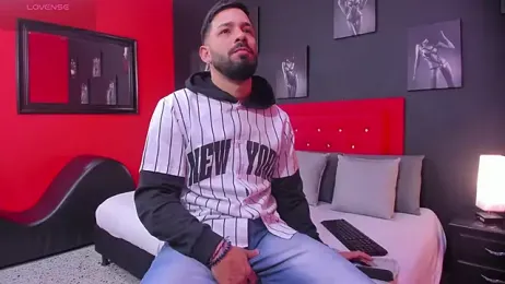 Thiagogomez webcam model stream image