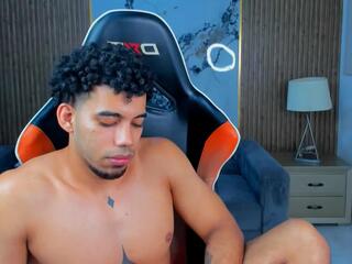 Zaiden Klein webcam model stream image