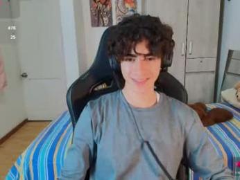 lucas_xo webcam model stream image