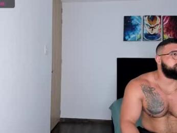 college_muscle_ass webcam model stream image