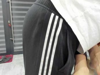 tattoo-couple webcam bongacams model stream image