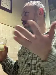 Frosl webcam model stream image