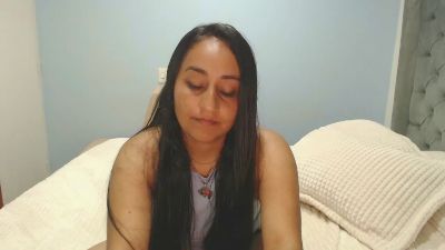 Lunhaa webcam model stream image