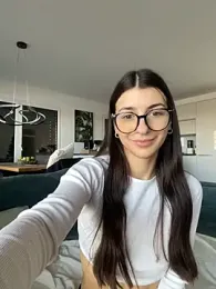 Wildberry_ webcam model stream image