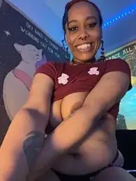 loveluna8 webcam model stream image