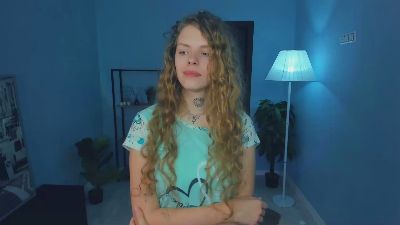 FalineCleverley webcam model stream image