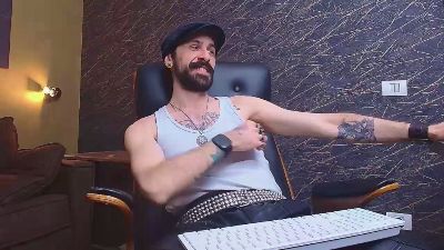 AxelColton webcam cam4 model stream image