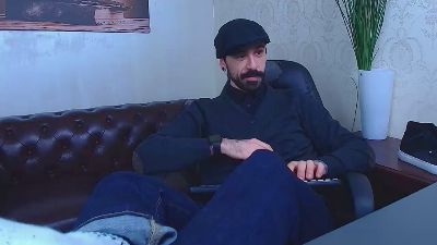 AxelColton webcam model stream image