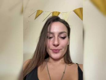 Mini-Molly69x webcam bongacams model stream image