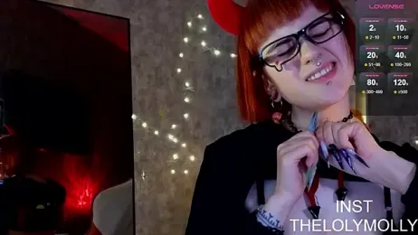 LolyMolli webcam model stream image