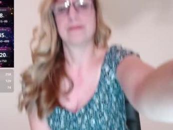 wynfreya webcam model stream image